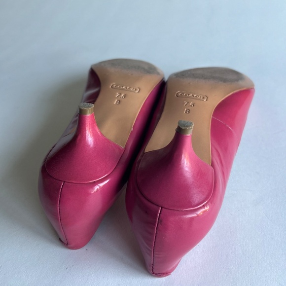 Coach Pink Patent Leather Bow Point Toe Heels size 7.5 - Picture 11 of 12